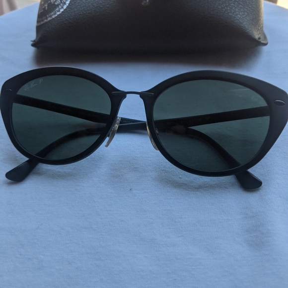 ray ban 4250